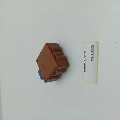 Módulo de control de dirección asistida Lexus GS300 2002-2005 8965030610 Foto 1 de 4