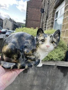 Winstanley Cat Kensington Tabby Larger Size Tabby Good Signature A Lovely Piece - Picture 1 of 12
