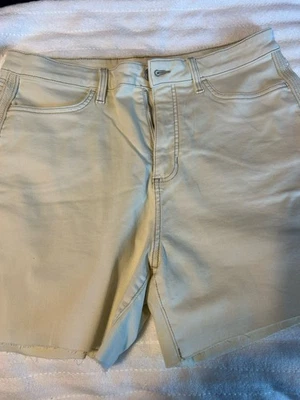 Pantalones cortos para mujer Lauren Conrad 14 Foto 1 de 4