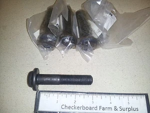 Stck-5 Neu aus altem Lagerbestand Maschinenschraube 5/8 Zoll x 3-1/4 Zoll Navistar 3542178C1 5306015565968 - Bild 1 von 1