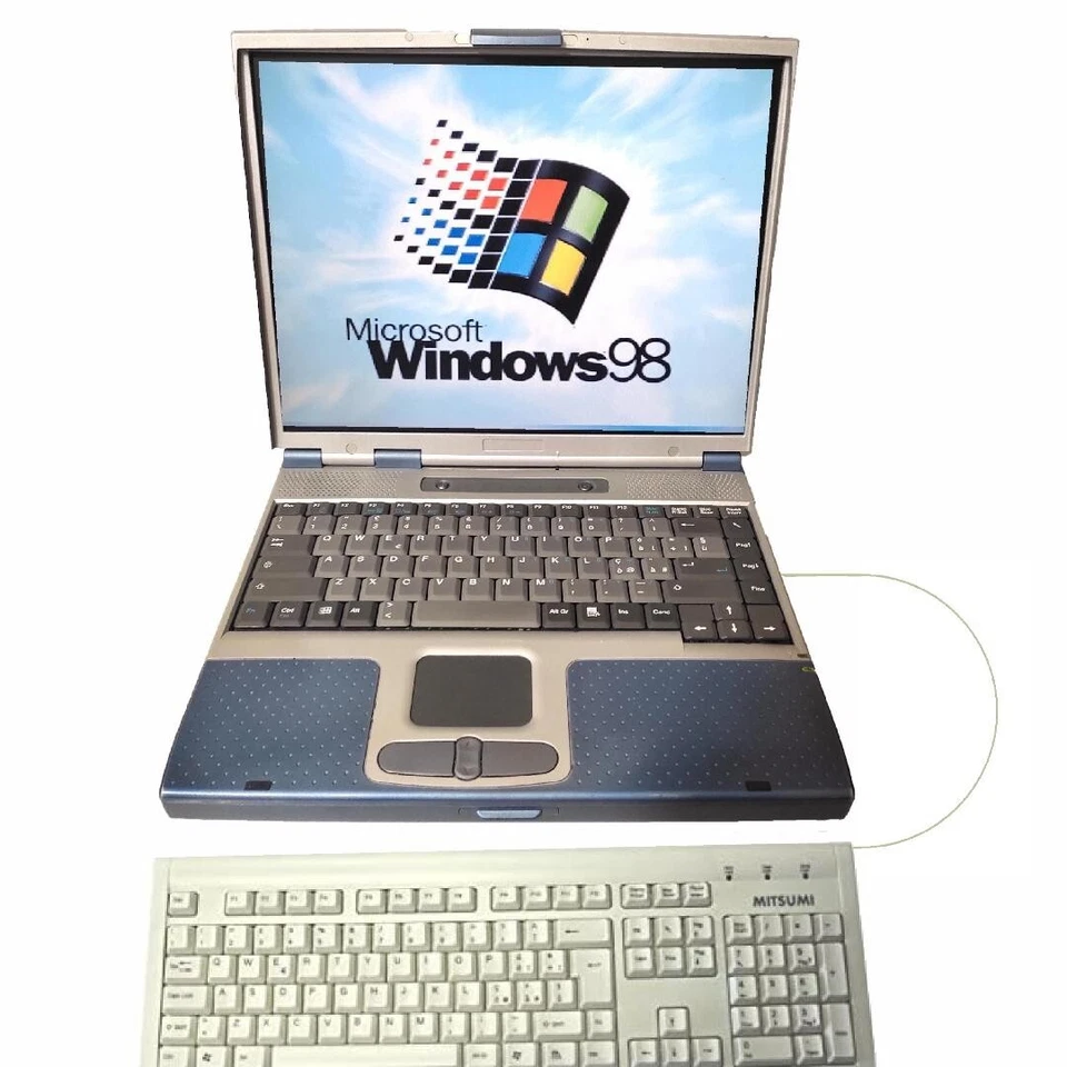 Portatile PC Computer Windows 98 Porta Seriale Incorporata floppy Tastiera 21050 - Immagine 1 di 4