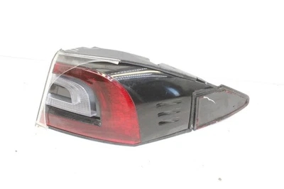 TESLA MODEL S Rear Right Tail Light 6005921-00-E EV 2017 RHD ( Damaged Glass ) - Image 1 of 4