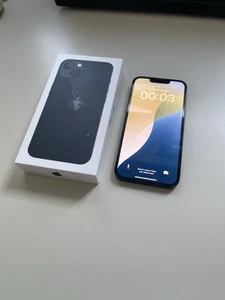 Apple iPhone 13 - 256GB - Mezzanotte (Sbloccato) - Zdjęcie 1 z 6