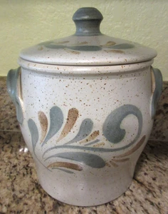 Zwiebeln Salt Glazed Stoneware Lidded Onion Topf Pot Handmade Gray EUC - Picture 1 of 8