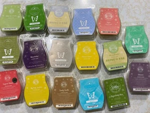 NEW SCENTSY WAX BARS, Discounted Shipping on 2 or more, All Discontinued Scents - Picture 1 of 27