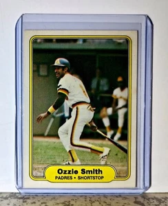 Ozzie Smith 1982 Fleer MLB #582 Baseball Card San Diego Padres - Picture 1 of 2