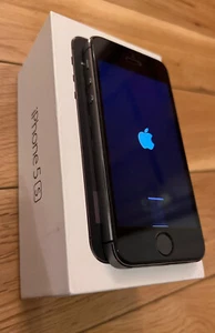 Apple ME435B/A iPhone 5S 32GB (Unlocked) Smartphone - Space Grey - Afbeelding 1 van 7