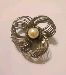 Silver Tone Wire Flower Brooch Pin Faux Pearl Mid Century Modern - Picture 1 of 3