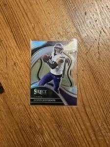 2023 Panini Select - Club Level Silver Prizm Die-Cut #247 Justin Jefferson - Bild 1 von 2