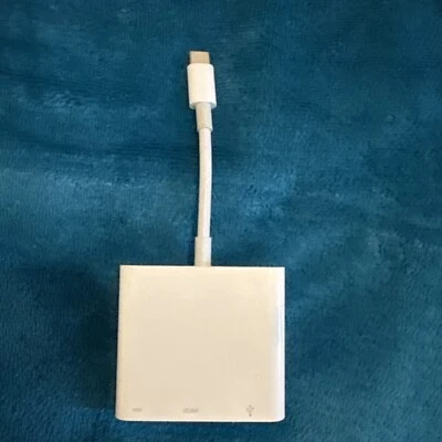 Original Apple USB-C Digital AV Multiport Adaptor - Image 1 of 2