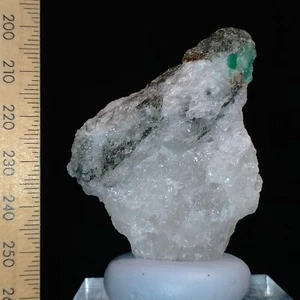 Emerald natural specimen w/ Epidote and Biotite Mica in Quartz matrix 297ct - Picture 1 of 7