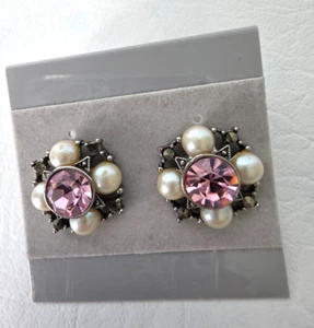 Vintage Earrings Pink Rhinestone Faux Pearl Round Cluster Retro Glam Posts - Picture 1 of 10