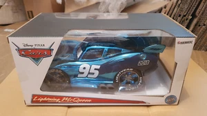 DISNEY PIXAR CARS D23 EXPO 2013 DIECAST MCQUEEN 1 OF 500 MINT CONDITION - Picture 1 of 4