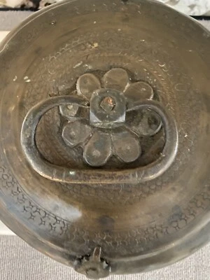 India antiguo contenedor con tapa de bronce y cobre Chapati Foto 1 de 4