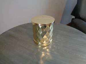 Victoria's Secret HEAVENLY Candle 10.2 oz NEW - Picture 1 of 3