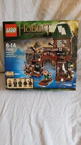 Lego Hobbit 79016 Attack On lake Town BNIB - Picture 1 of 4