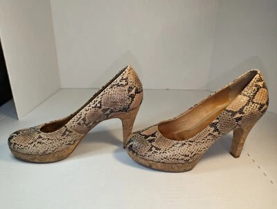 Nurture by Lamaze Kira Leather Animal Print Platform Cork Snake Skin Size 8.5 - Image 1 of 4