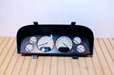 Cuadro de instrumentos Jeep Grand Cherokee 2002-2004 130.900 millas ID 56042919AF OEM  Foto 1 de 4