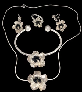 VTG Sterling Hibiscus Flower 18" Necklace 7" Bracelet Earrings Ring SZ:7 Set - Picture 1 of 11
