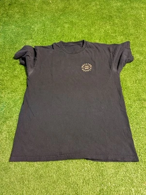 Camiseta Brixton Supply Co Para Hombre Mediana Negra Gráfica Camiseta Manga Corta Ropa de Calle Foto 1 de 4