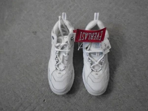 Women's Everlast White Sneakers Size 7 NIB - Picture 1 of 5