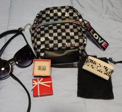 Stunning Black Beaded Purse-Elegant Design +4 Matching gifts-Jacket not Included - Image 1 of 4