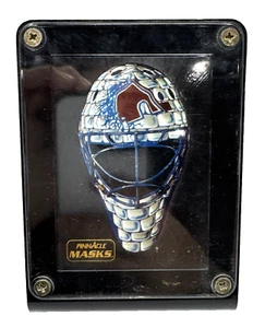 1993-94 Pinnacle Masks Hockey Card Insert, #6 Featuring Stéphane Fiset's Mask - Picture 1 of 6