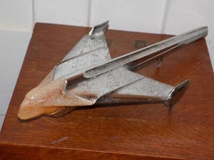 Vintage Pontiac Catalin Indian Head Hood Ornament - Picture 1 of 6