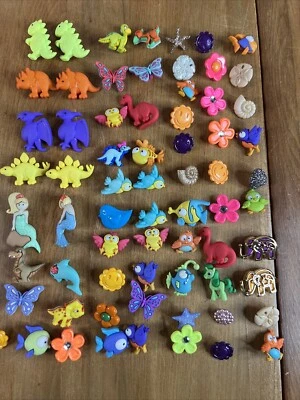 Plastic Buttons Dinos, Flowers, Birds, Butterflies, Set Of 71 - Image 1 of 4