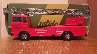 Solido Mercedes Hook Ladder Fire Truck w/11" Extension Ladder 1:50 Diecast, #358 - Image 1 of 4
