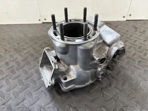 2001 YAMAHA YZ250 OEM ENGINE MOTOR CYLINDER JUG BARREL BORE 5MW-11311-02-00 - Bild 1 von 19
