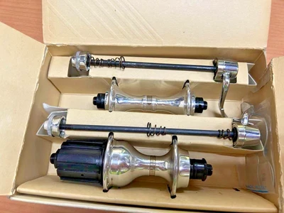 Moyeux avant et arrière Campagnolo Corsa Record 32 trous 100x130 mm avec déga... - Photo 1/4