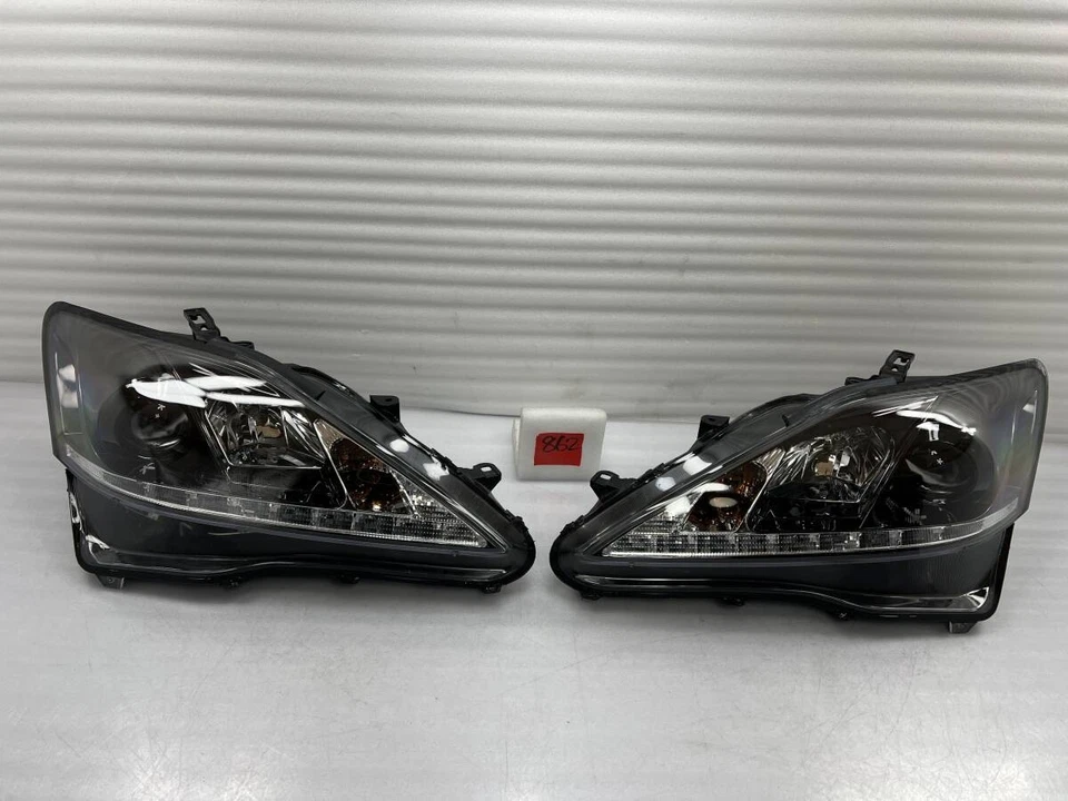 Faros proyectores LED ZMAUTOPARTS negros Lexus IS250 IS350 2006-2010 Foto 1 de 4