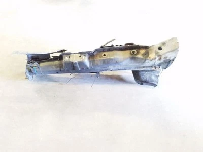 Delantal de guardabarros delantero izquierdo | Se adapta a BMW 325i 330i 2001-2006 Foto 1 de 4