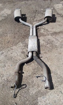 Chevrolet Corvette 1996 montaje de escape Chevy Foto 1 de 4