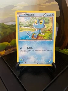Froakie 38/122 - Breakpoint - Common - Pokemon Card TCG - LP - Picture 1 of 3