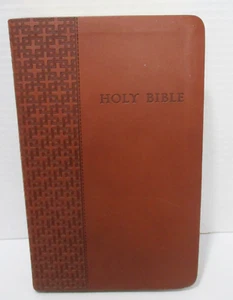 Holy Bible Slimline NLT New Living Translation braun Kunstleder geprägt - Bild 1 von 13