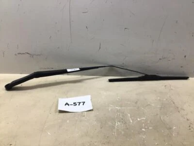 2012 DODGE GRAND CARAVAN FRONT RIGHT WIPER ARM OEM+ - Image 1 of 4