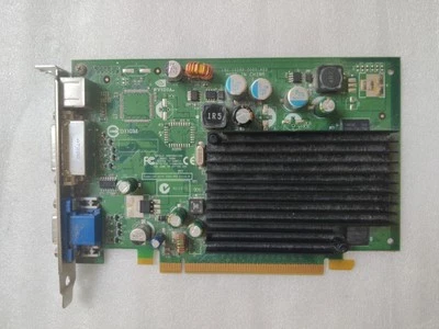 Dell Nvidia GeForce 7300 LE   128MB DDR2 PCI-e x16 DVI VGA Video Graphics Card - Image 1 of 4