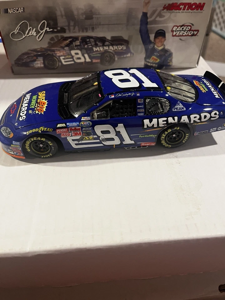 Dale Earnhardt Jr. 2004 Monte Carlo Menards / Bristol гоночная победная версия - Изображение 1 из 4