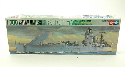 KIT MONTAGGIO TAMIYA NAVE BRITISH BATTLESHIP RODNEY Scala 1/700+BOX N.77502-1B - Immagine 1 di 2