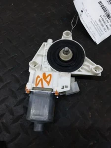 2015-2020 MERCEDES BENZ GLA250 DRIVER SIDE FRONT WINDOW REGULATOR MOTOR: 2469065 - Picture 1 of 12
