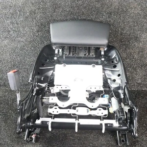 MERCEDES A CLA CLASS  Seat Track Right Passenger RH A0009104512  19  23 OEM - Bild 1 von 13