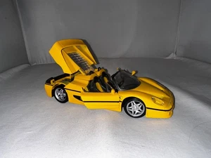 1995 Maisto Ferrari F50 1/24 Scale Die Cast Metal Replica Car - Yellow/Black - Picture 1 of 6