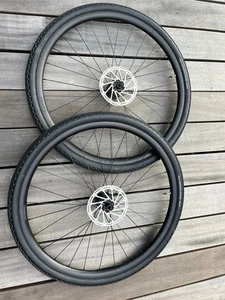 Laufrad, Laufradsatz Gravel bike mit Reifen Panaracer und Bremscheiben SRAM - Bild 1 von 10