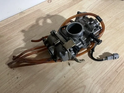 03-04 2003 YAMAHA YZ450F OEM CARBURADOR KEIHIN 059 Foto 1 de 4