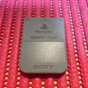 TESTED Sony PlayStation OEM Official 1 PS1 PSX Memory Card SCPH-1020 GRAY c595 - Picture 1 of 2