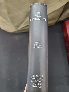 Kenneth Copeland KJV Reference-Burgundy & New Testament Personal Notes Bibles - Picture 1 of 4