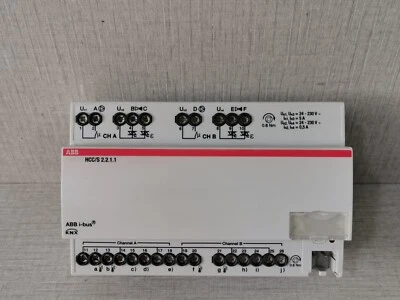 ABB HCC/S 2.2.1.1 Heating/Cooling Circuit Controller 2CDG110220R0011 - Image 1 of 4
