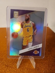 2022-23 PANINI DONRUSS ELITE LEBRON JAMES SF LOS ANGELES LAKERS#122 - Picture 1 of 2